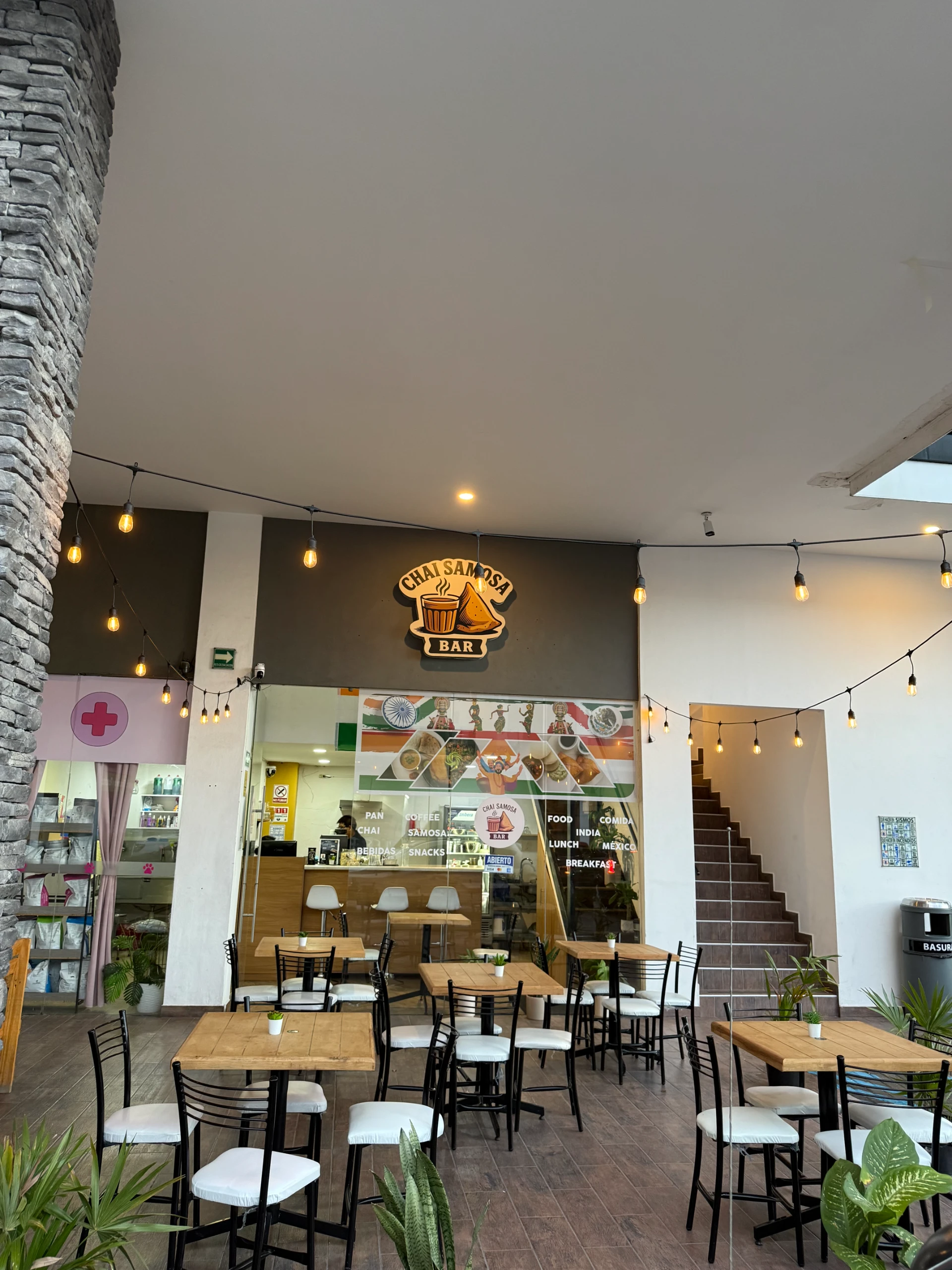 Chai Samosa Bar: Authentic Indian Comfort Food in Queretaro -qro